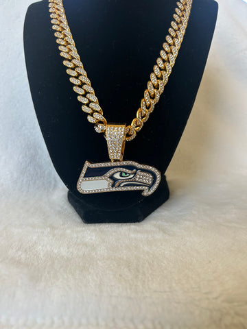 Seattle Seahawks Men’s Large Gold Iced Cuban Chain 24”