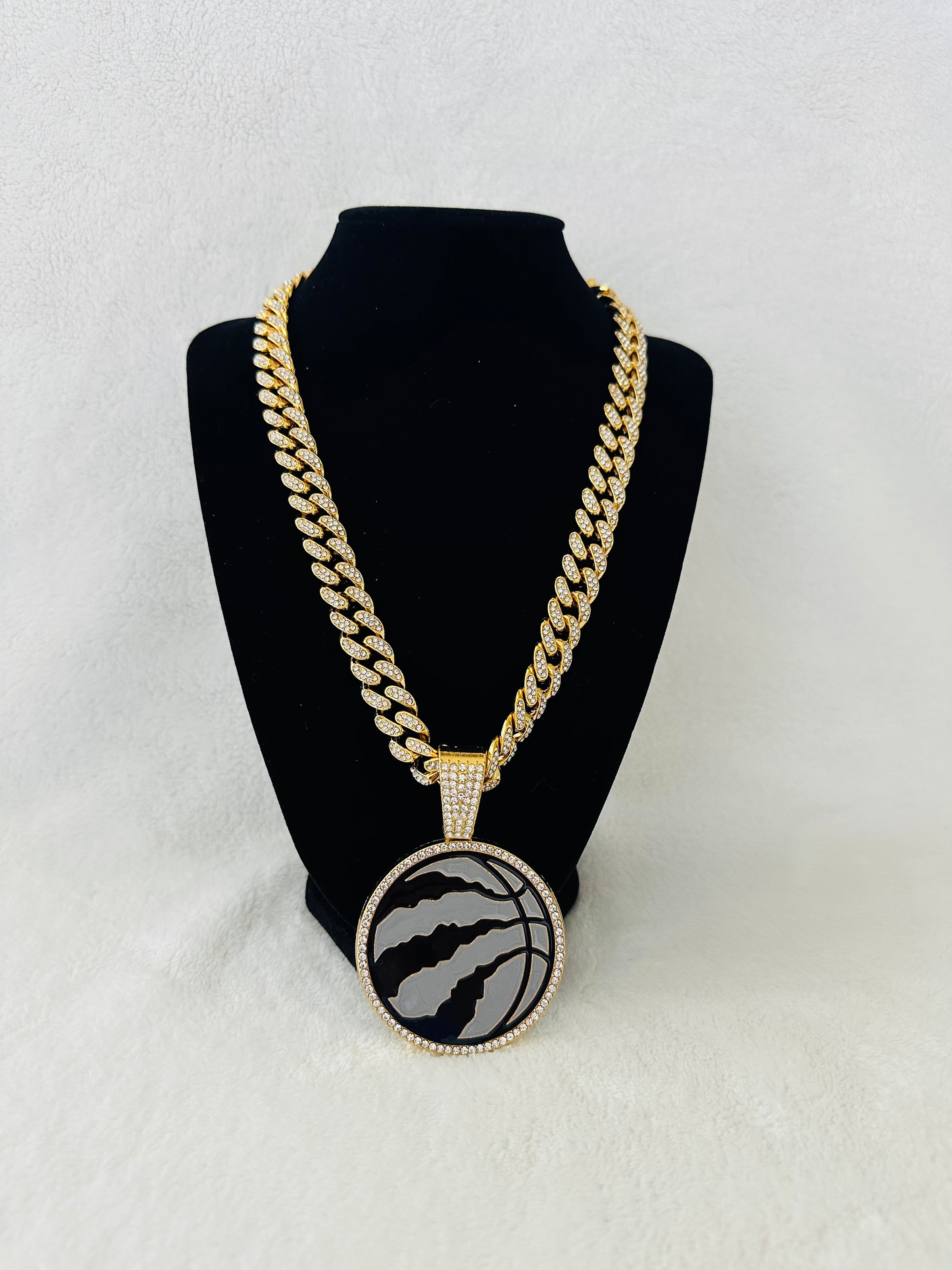 Toronto Raptors Gold Iced Cuban Chain 24”, US SHIP - EB Sports Championship Rings