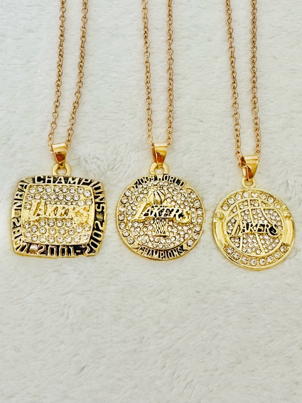 7 PCS Los Angeles Lakers NBA Championship Pendant Necklace Set - EBSports Championship Rings