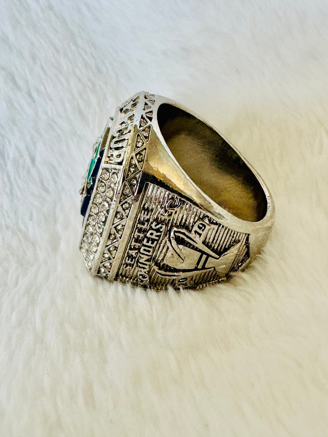 2019 MLS Cup Seattle Sounders Championship Replica Ring with box, Stadium Giveaway - EB Sports Championship Rings