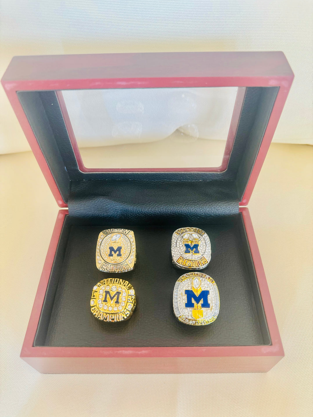 4 PCS Michigan Wolverines Championship Ring W Box, US SHIP 1997/2021/2022/2024 National Championship - EB Sports Championship Rings