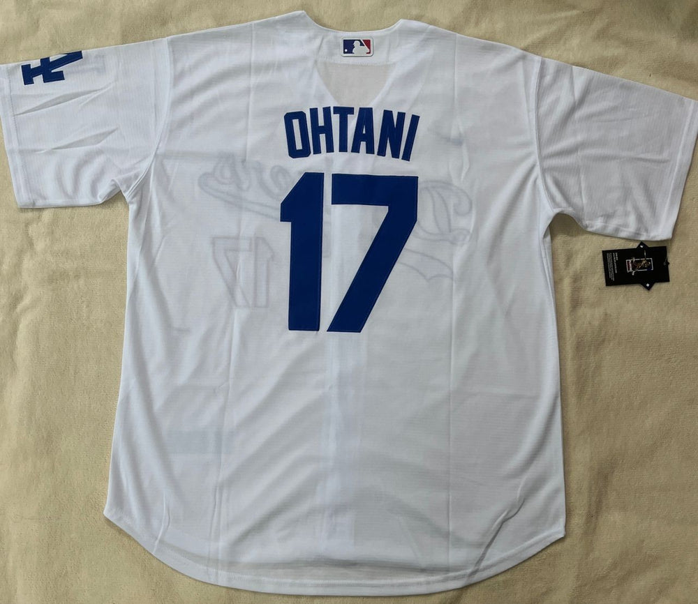 Shohei Ohtani #17 LA Dodgers Stitched White Jersey, Carry L and XL Faithful