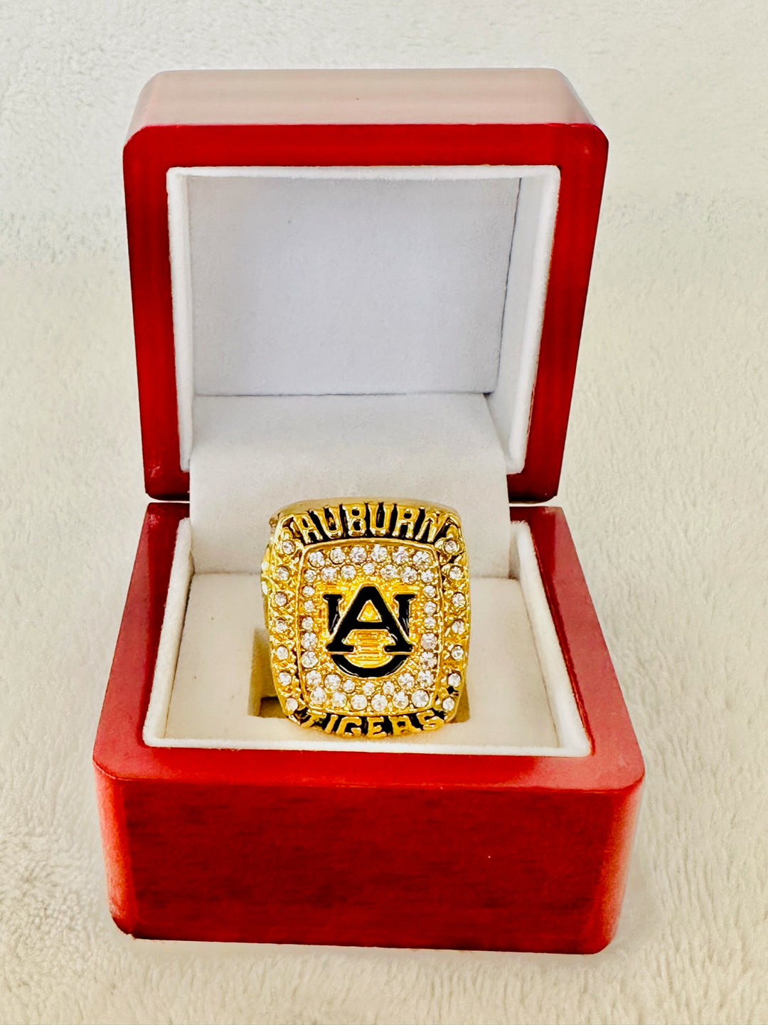 2010 Auburn Tigers NCAA National Championship Ring W Box, US SHIP - EB Sports Champion's Cache