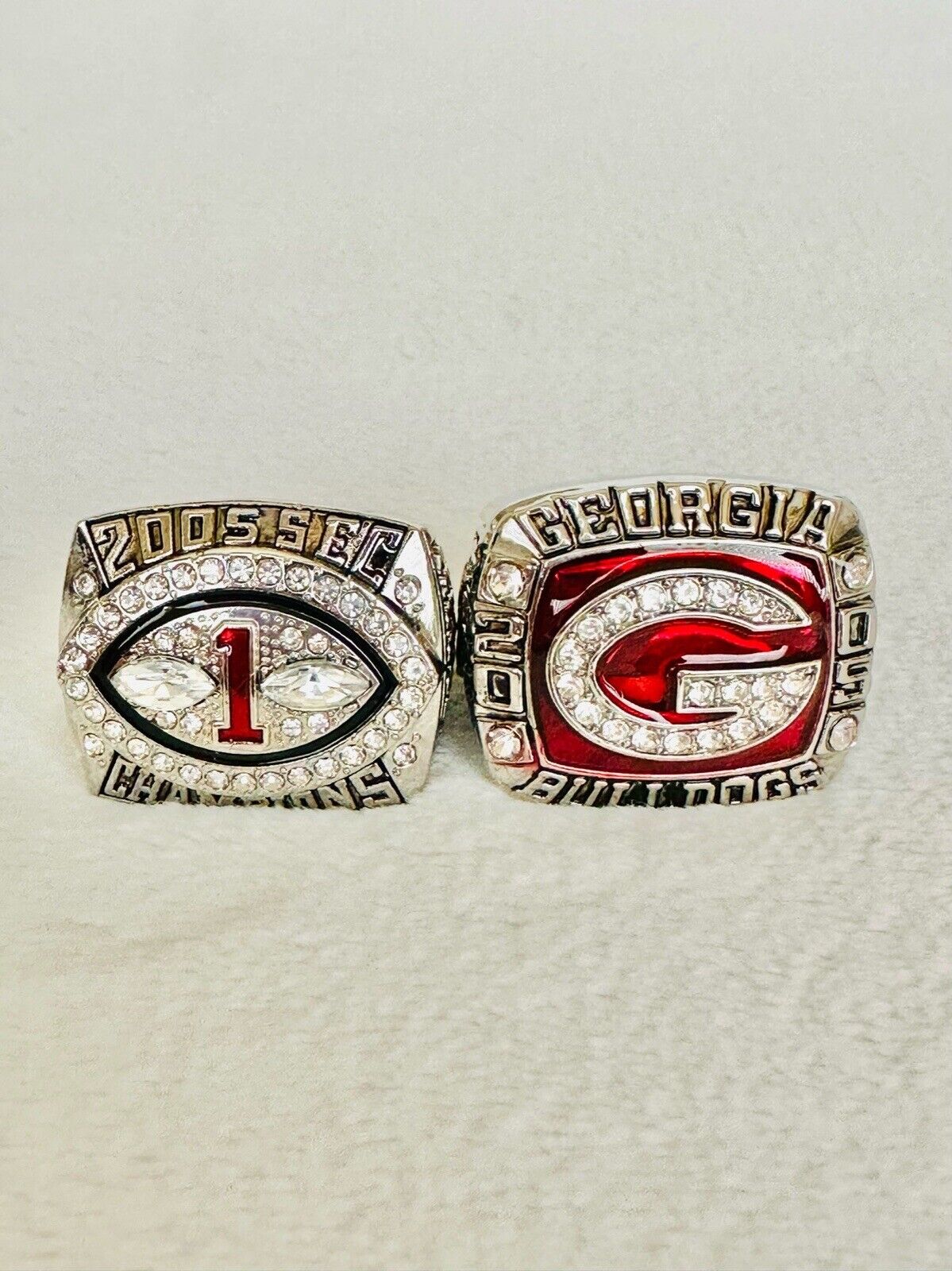 2 PCS Georgia Bulldogs Championship Ring, US SHIP 2005 SEC AND OUTBACK BOWL - EB Sports Champion's Cache