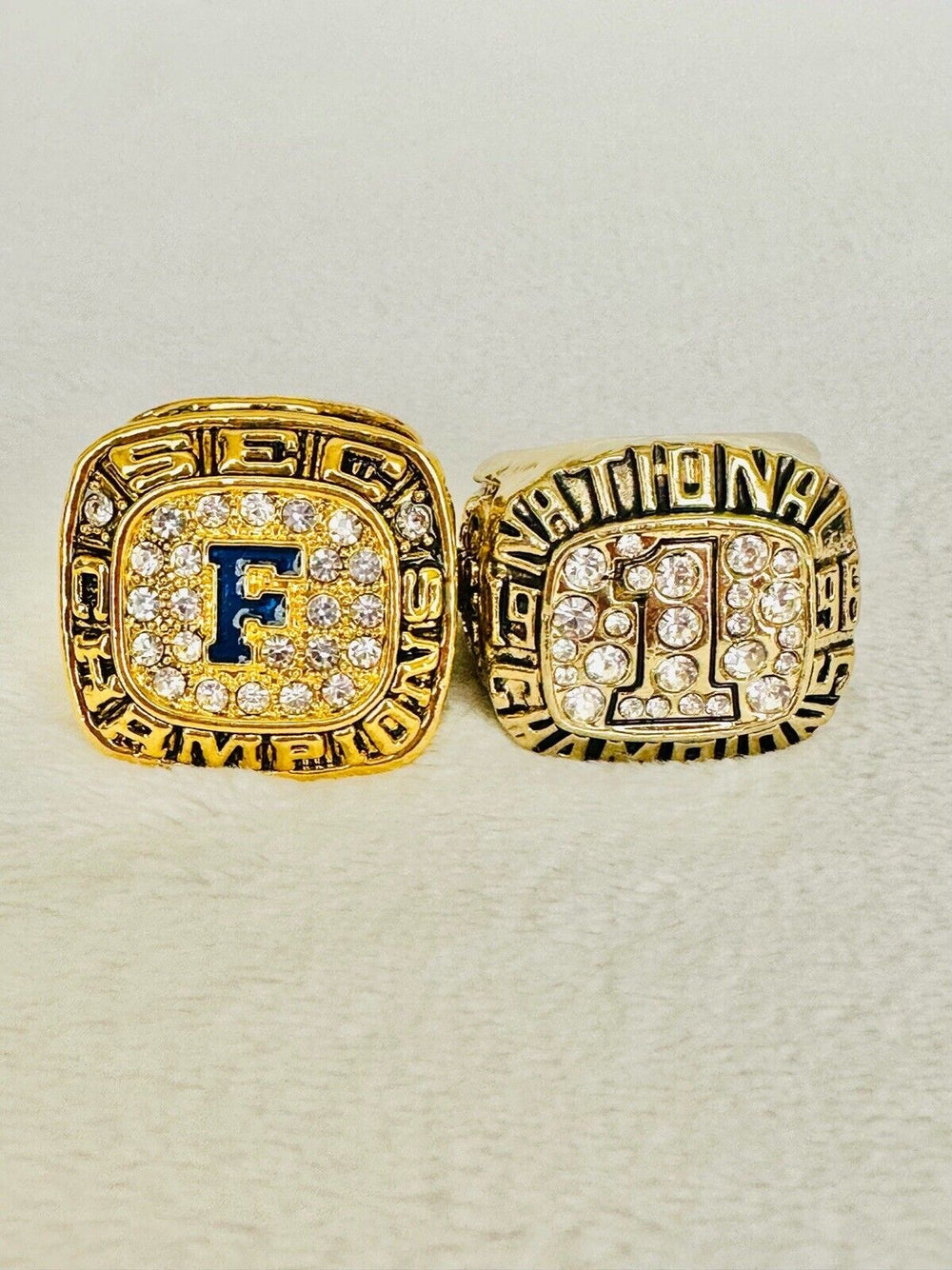 2 PCS Florida Gators National Championship Ring W Box, US SHIP, 1995/96 - EB Sports Champion's Cache