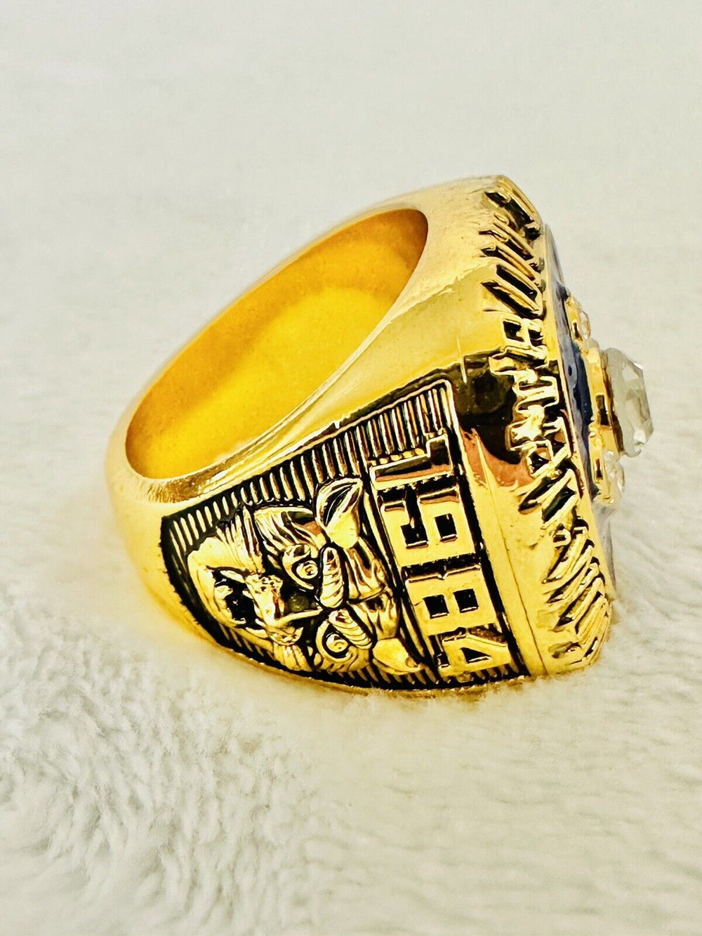 1984 Detroit Tigers World Series Championship Replica Ring,  SHIP - EB Sports Champion's Cache