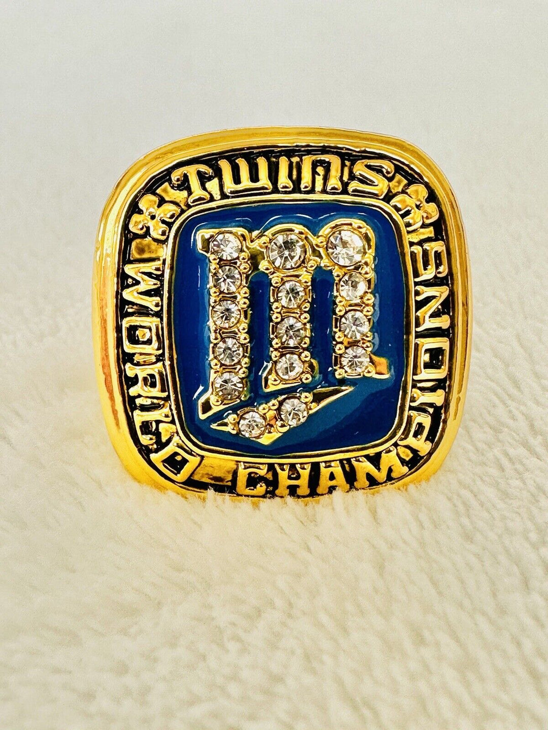 1987 Minnesota Twins World Series Ring,  SHIP - EB Sports Champion's Cache