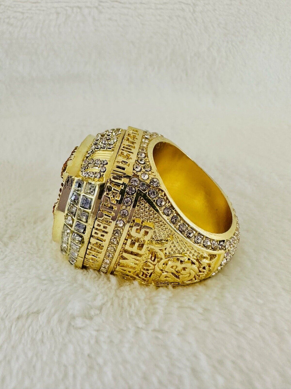 2020 Los Angeles Lakers NBA Championship Replica Ring,  SHIP - EB Sports Champion's Cache