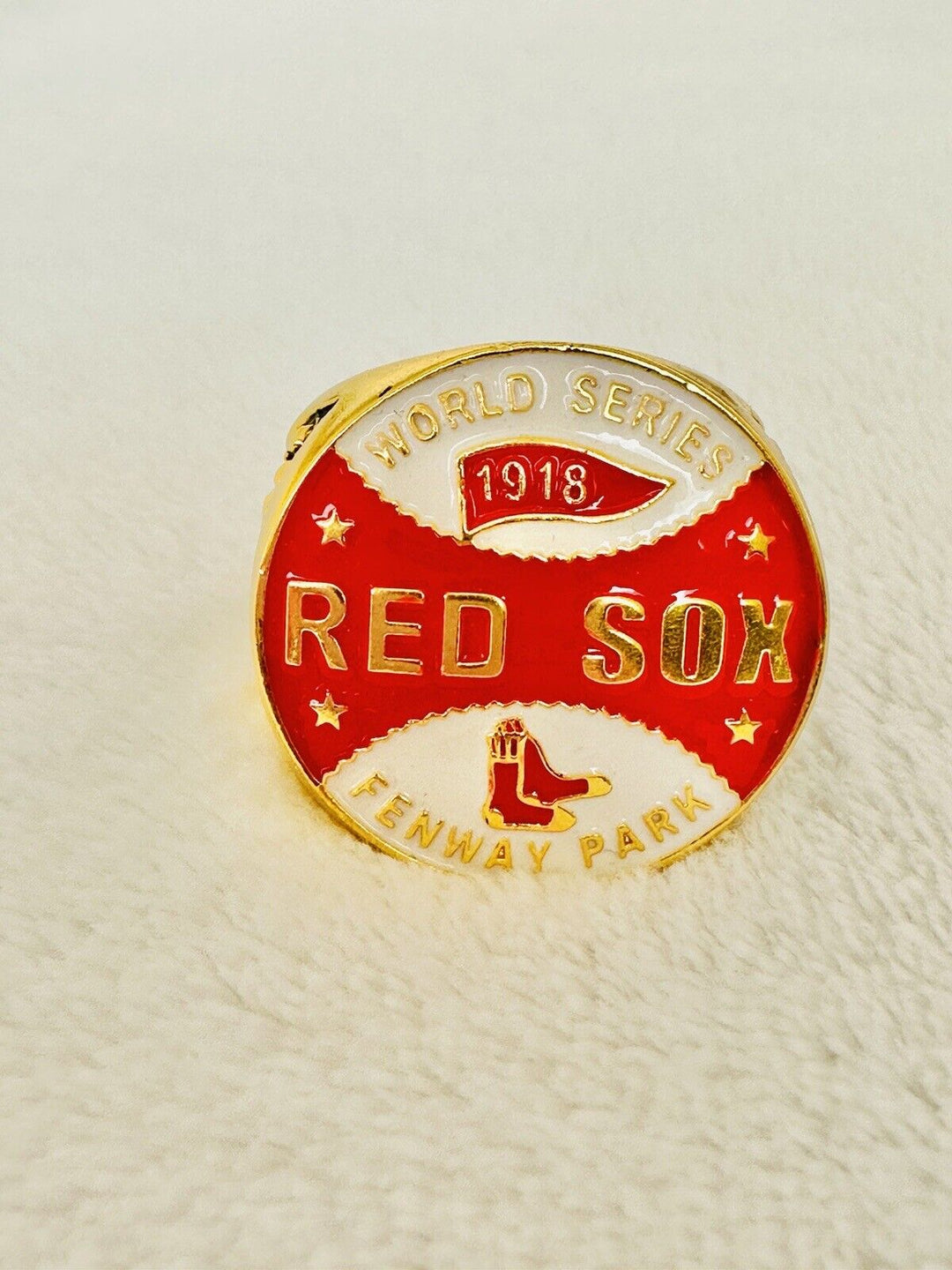 1918 Red Sox World Series 18k Gold Plated Championship Ring,  SHIP - EB Sports Champion's Cache