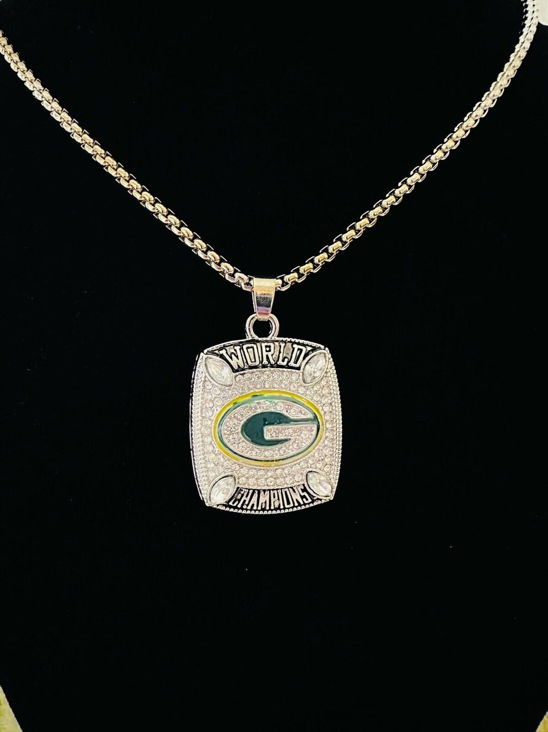 Green Bay Packers Aaron Rodgers Championship Pendant Necklace, US SHIP - EB Sports Champion's Cache