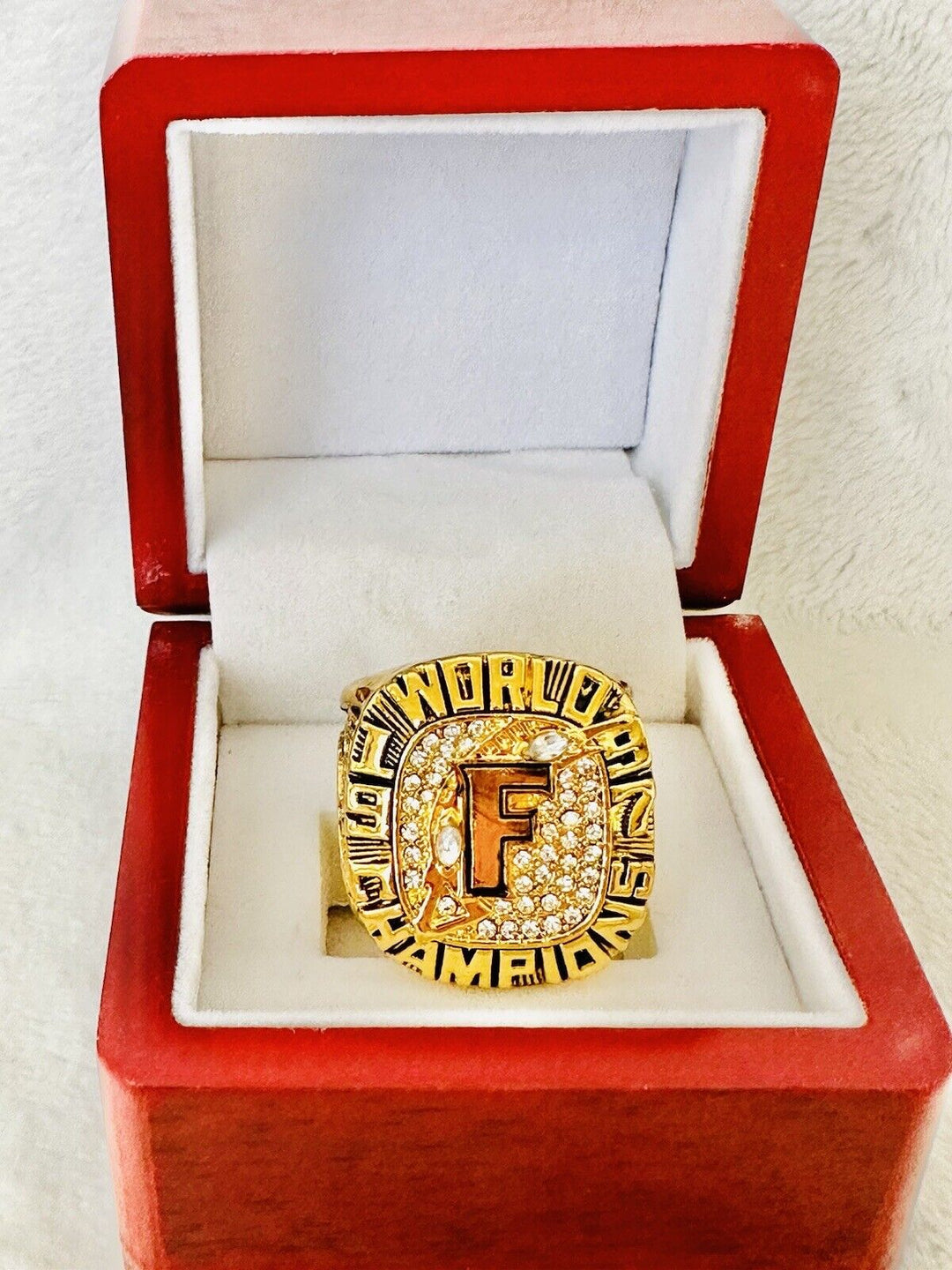 1997 Florida Marlins World Series Ring W Box,  SHIP - EB Sports Champion's Cache