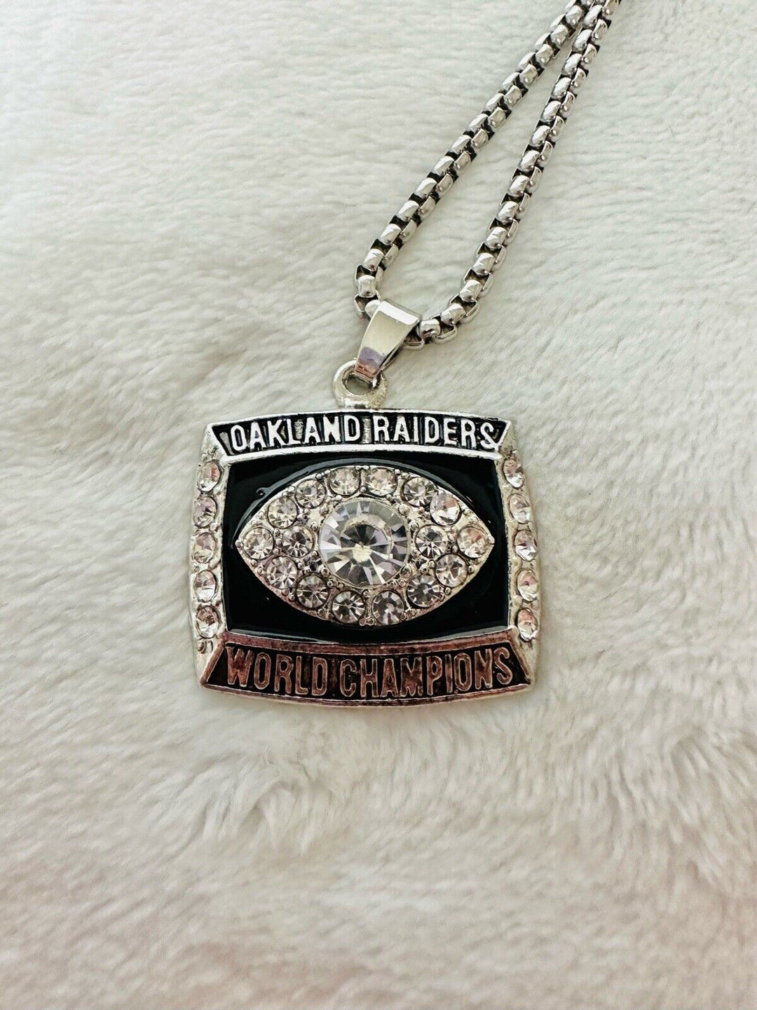 1976 Oakland Raiders Championship Pendant Necklace, US SHIP - EB Sports Champion's Cache