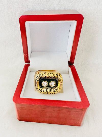 1981 New York Islanders Stanley Cup Championship Ring W Box,  SHIP - EB Sports Champion's Cache