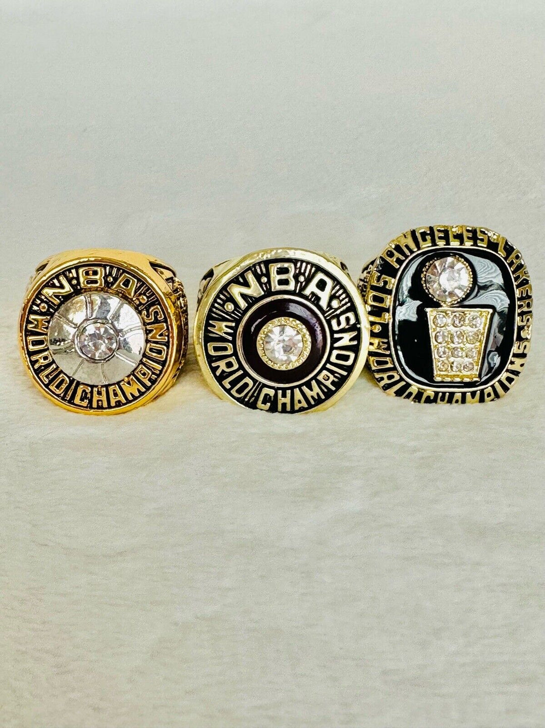 5 Pcs Los Angeles Lakers Ring Set,  SHIP 1980/82/85/87/88 - EB Sports Champion's Cache