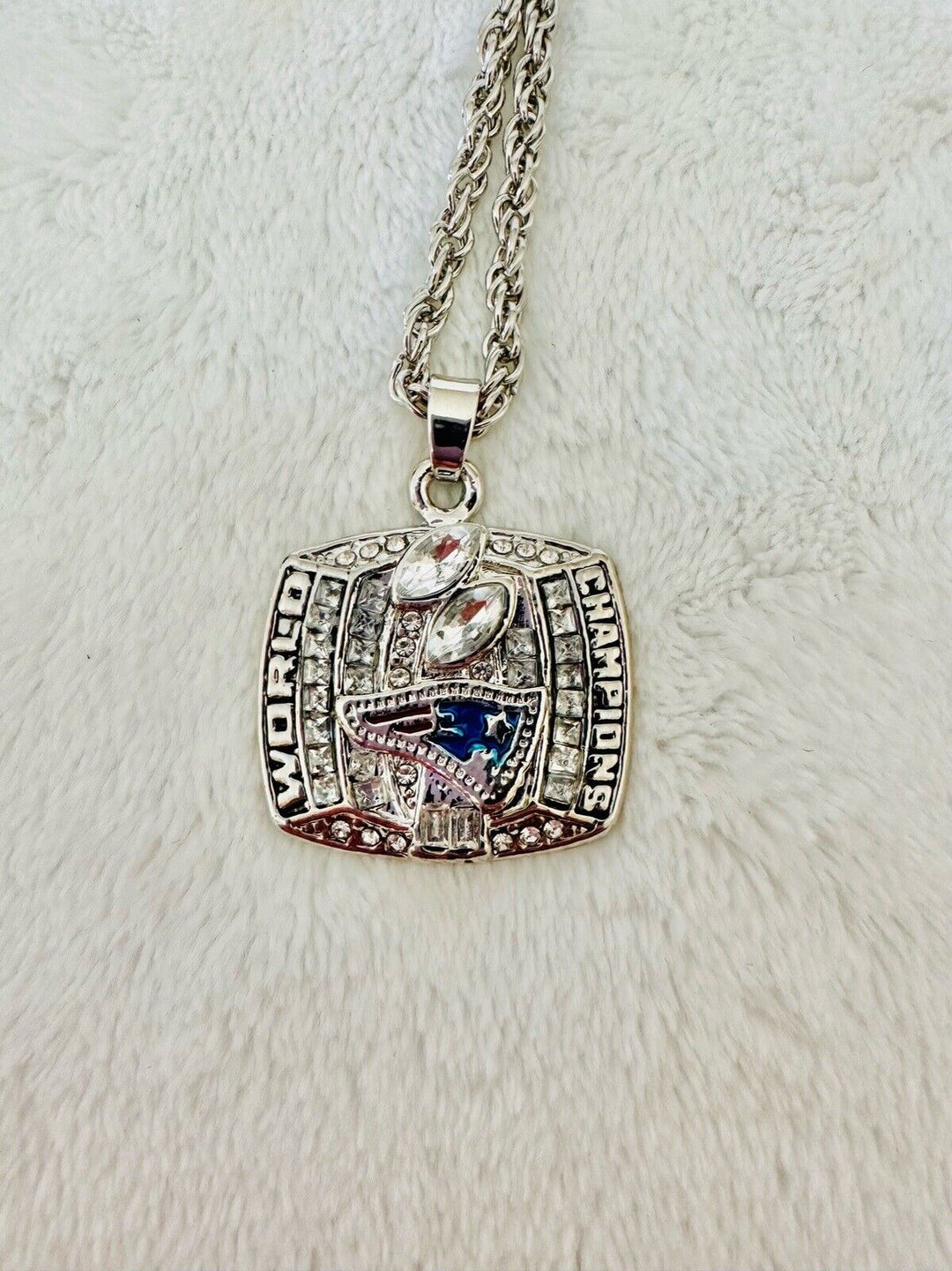 2003 New England Patriots Championship Pendant Silver Necklace, US SHIP - EB Sports Champion's Cache