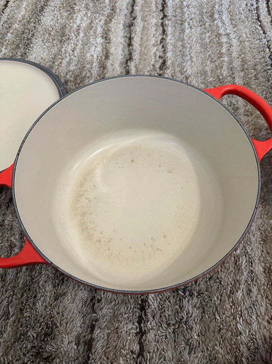 Le Creuset Saucier 2-1/4 Qt 2 L Sauce Pan + #22 3 1/2 Qt  - SET - EB Sports Champion's Cache