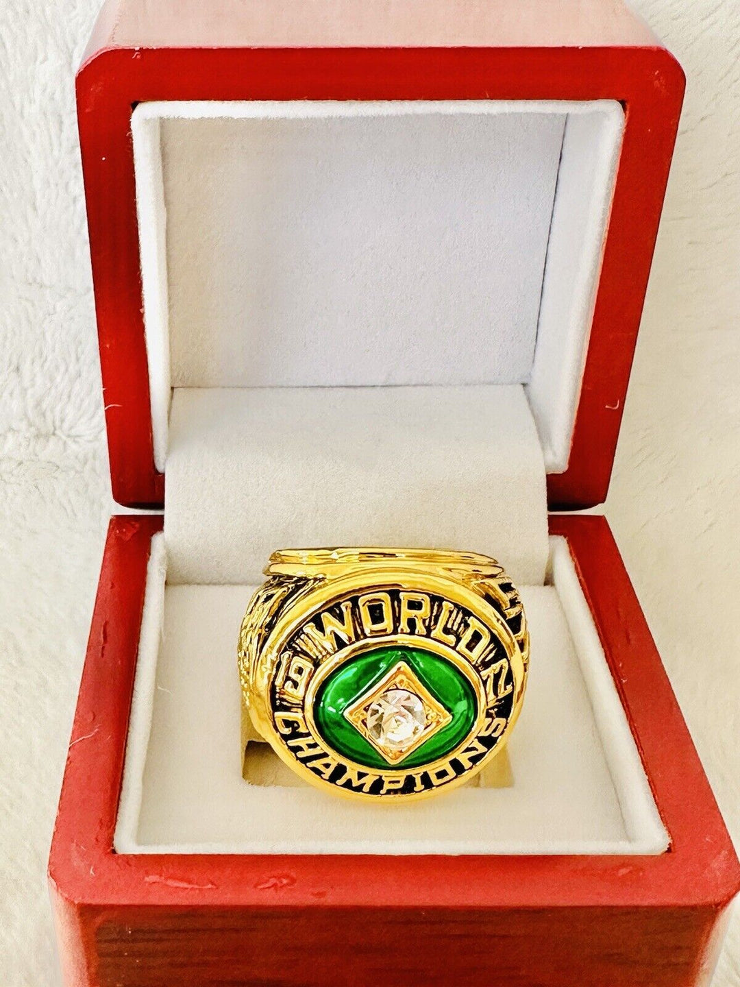 1972 Oakland Athletics World Series Championship Ring W Box,  SHIP - EB Sports Champion's Cache