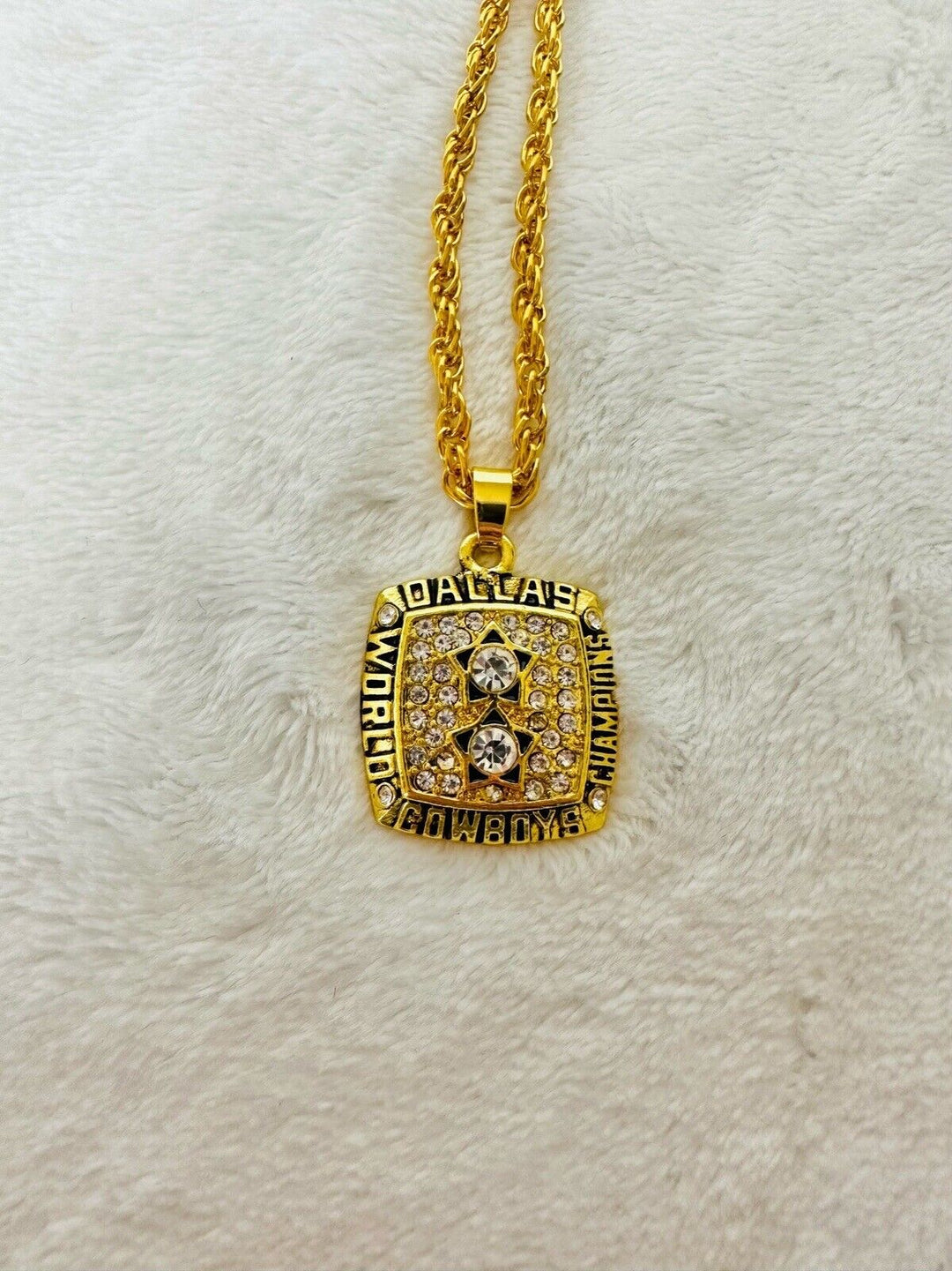 1977 Dallas Cowboys Championship Super Bowl Pendant Necklace, US SHIP - EB Sports Champion's Cache