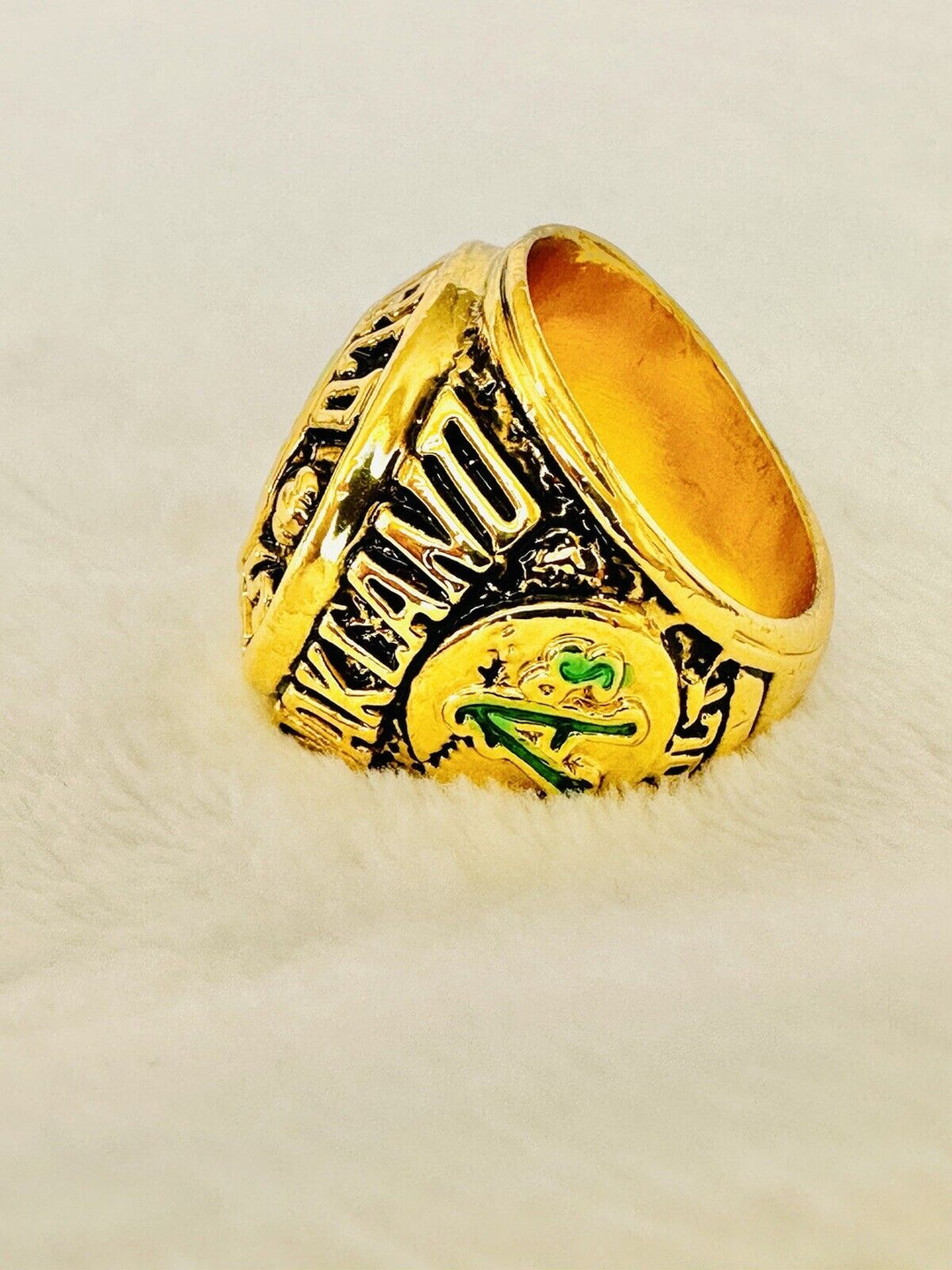 1974 Oakland Athletics World Series Championship Ring,  SHIP - EB Sports Champion's Cache