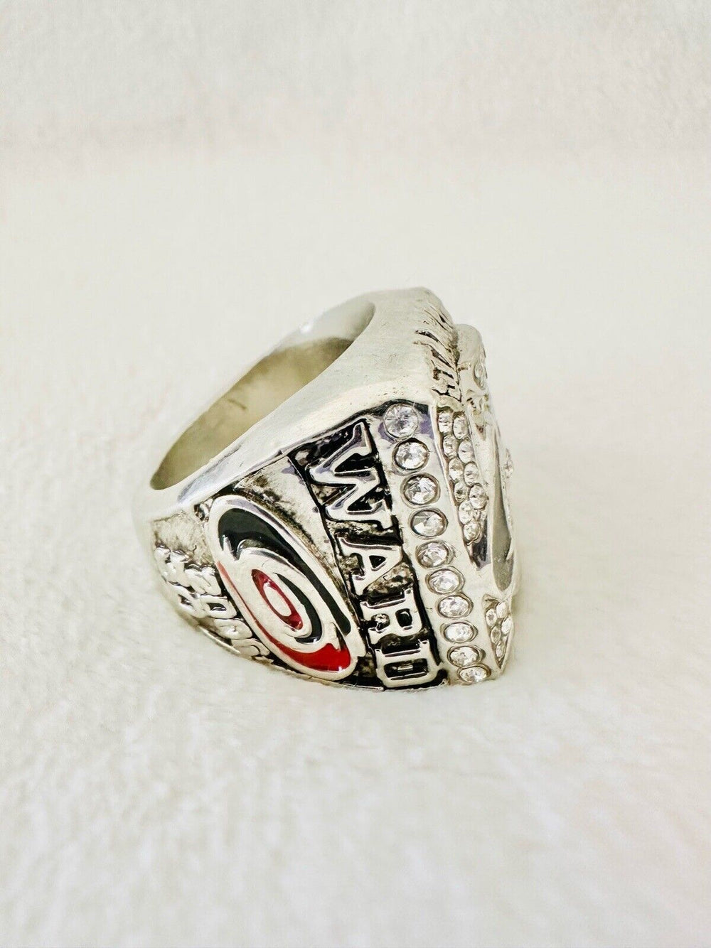 2006 CAROLINA HURRICANES Stanley Cup Championship Ring,  SHIP - EB Sports Champion's Cache