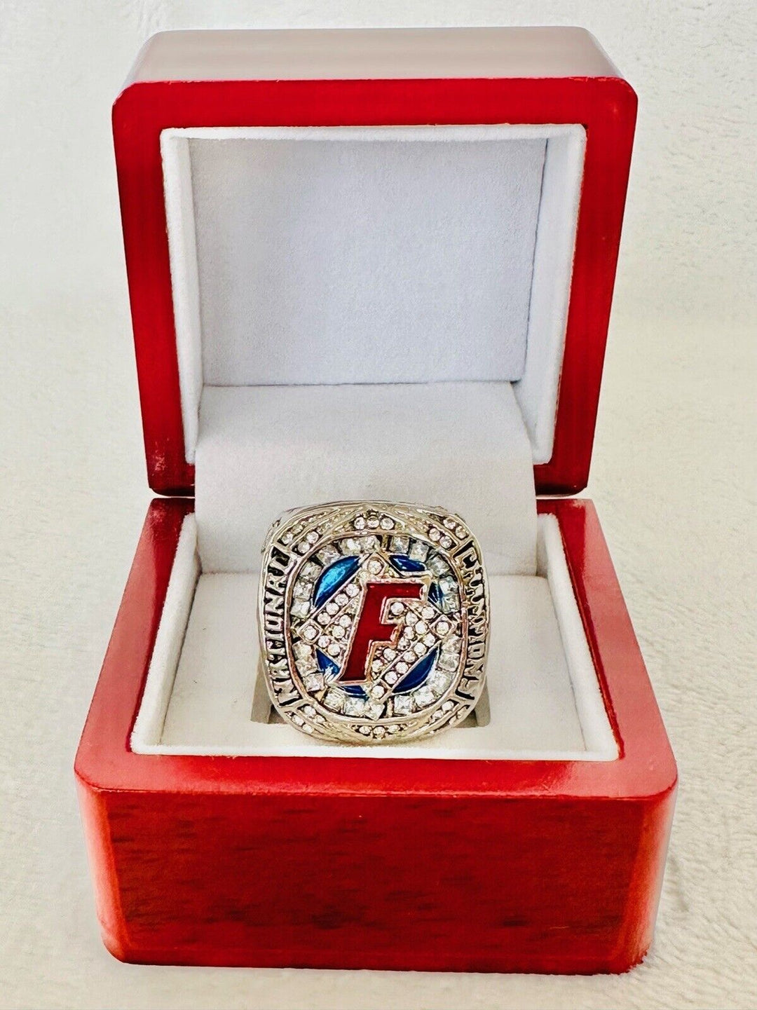 2017 Florida Gators College Baseball National Championship Ring, US SHIP - EB Sports Champion's Cache