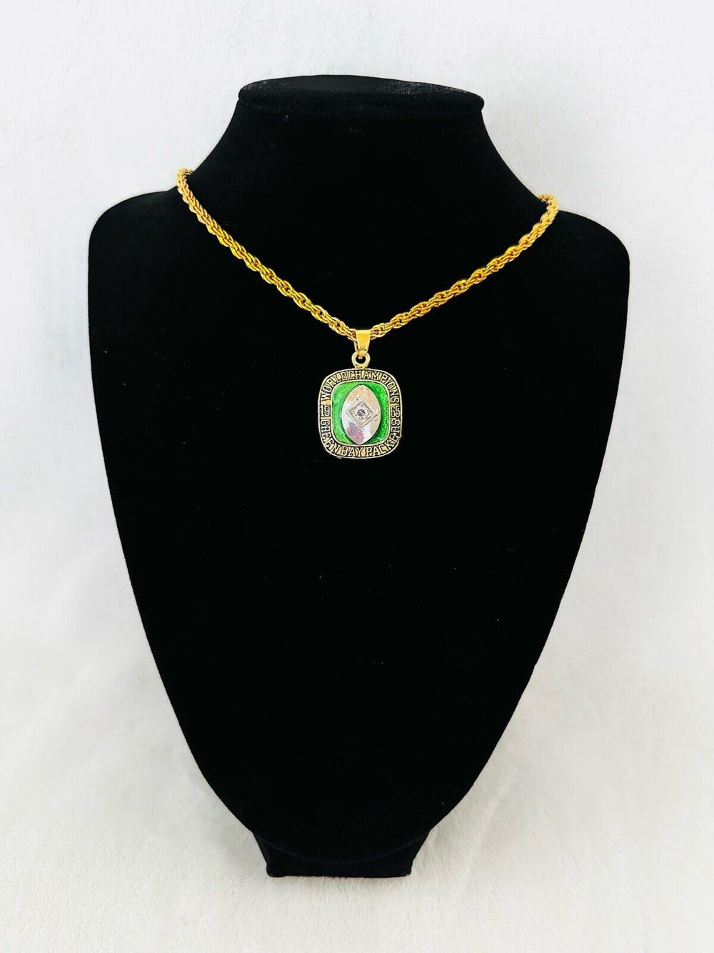 1965 Green Bay Packers Championship Pendant Necklace, US SHIP - EB Sports Champion's Cache