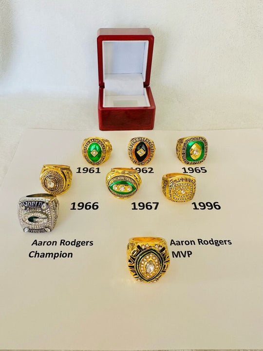 Green Bay Packers Championship Replica Ring W Box, US SHIP, PICK YOUR RING!!!! - EB Sports Champion's Cache