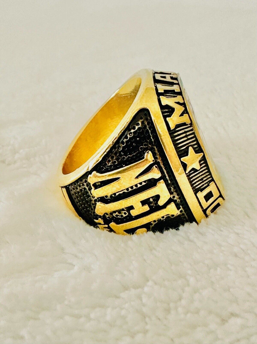 Miami Dolphins Balfour Large Classic Goldplated NFL Rare Ring - EB Sports Champion's Cache