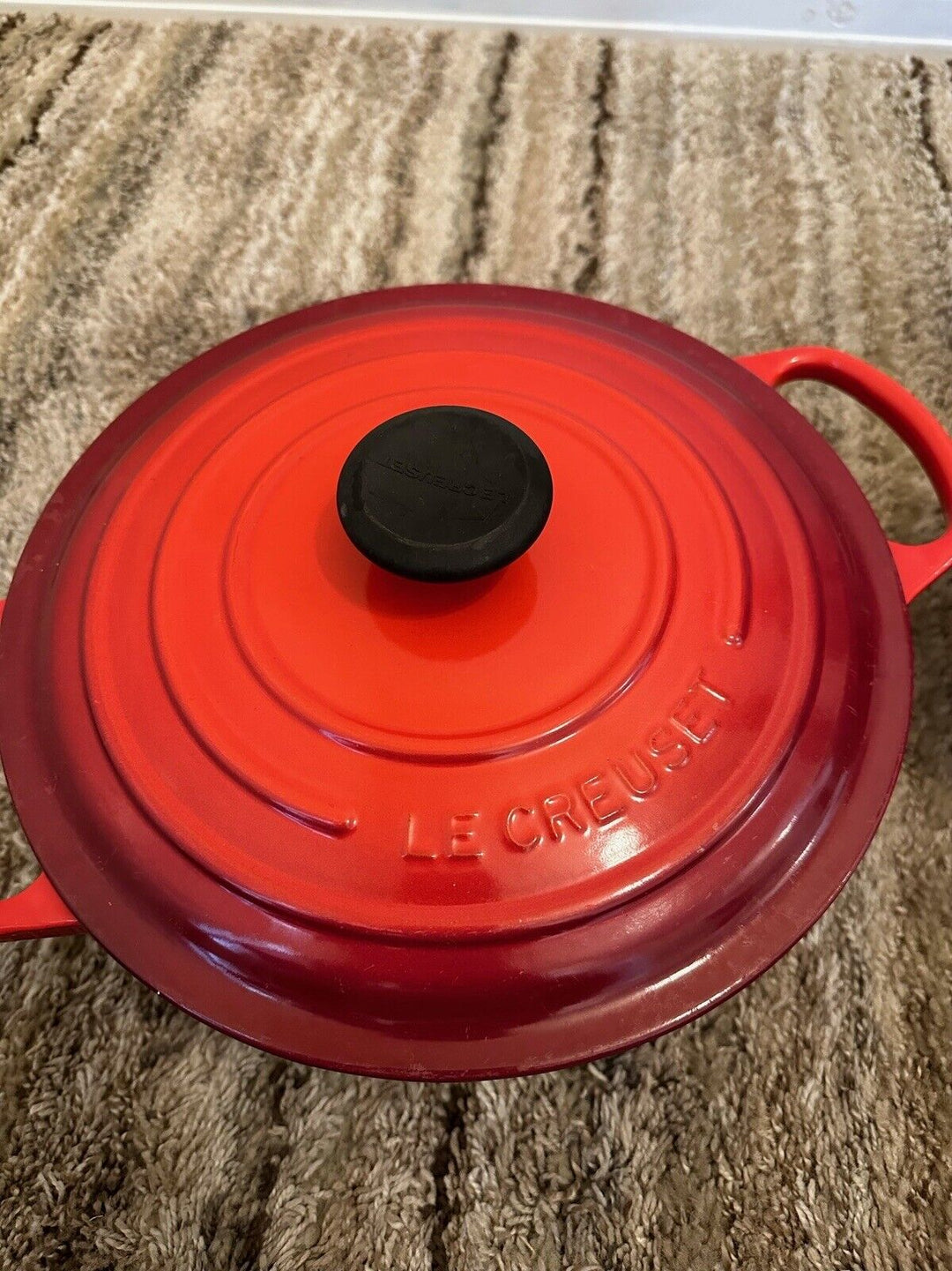 Le Creuset Saucier 2-1/4 Qt 2 L Sauce Pan + #22 3 1/2 Qt  - SET - EB Sports Champion's Cache