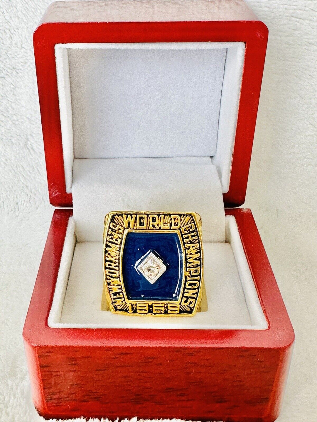 1969 New York Mets World Series Championship Ring W Box,  SHIP - EB Sports Champion's Cache