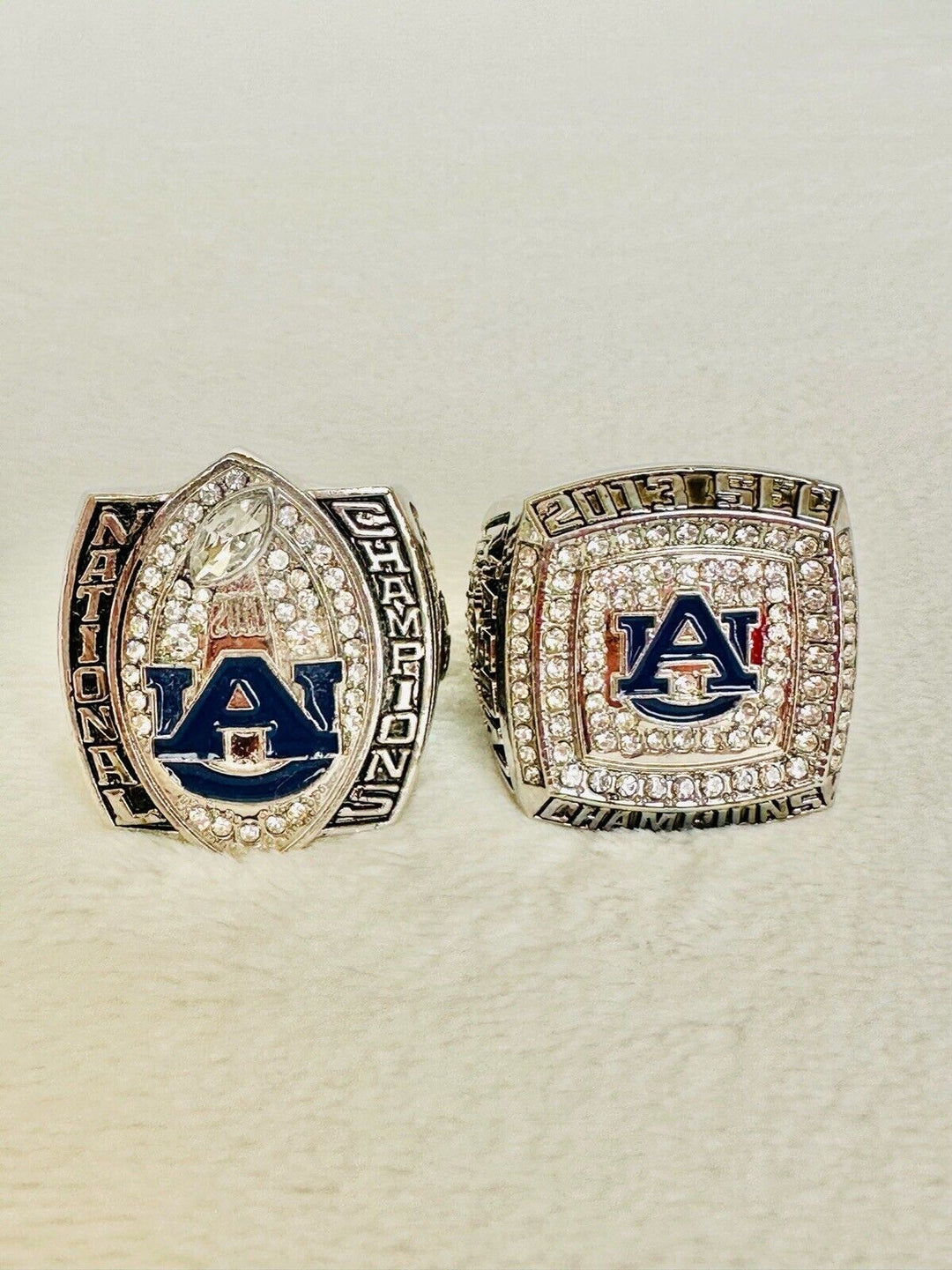 2 PCS Auburn Tigers SEC/NCAA Championship Rings W Box, US SHIP 2010/13 - EB Sports Champion's Cache