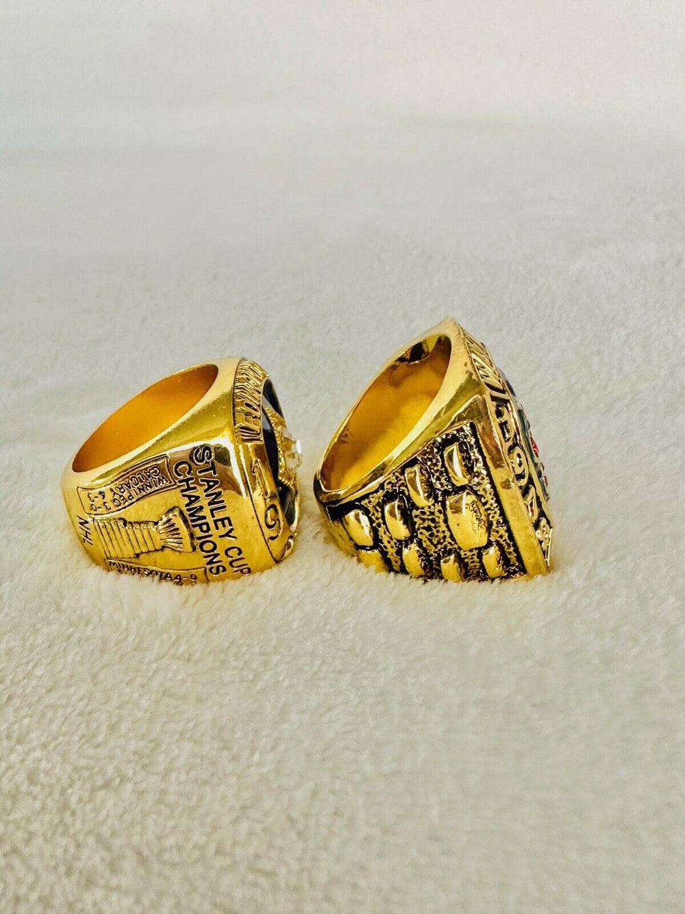 WAYNE GRETZKY 1984 And NHL HALL OF FAME Ring Set,  SHIP - EB Sports Champion's Cache