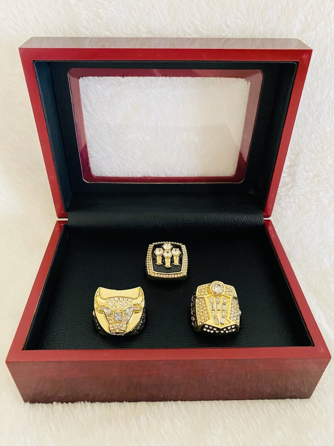 3 Pcs Chicago Bulls 2nd 3 Peat Championship Ring Set with Case,  SHIP Jordan - EB Sports Champion's Cache