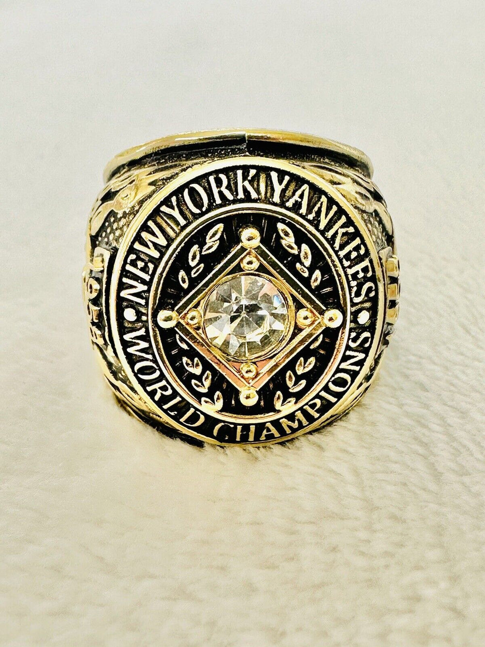 1958 NEW YORK Yankees World Series Champions Replica Ring W Box,  SHIP - EB Sports Champion's Cache