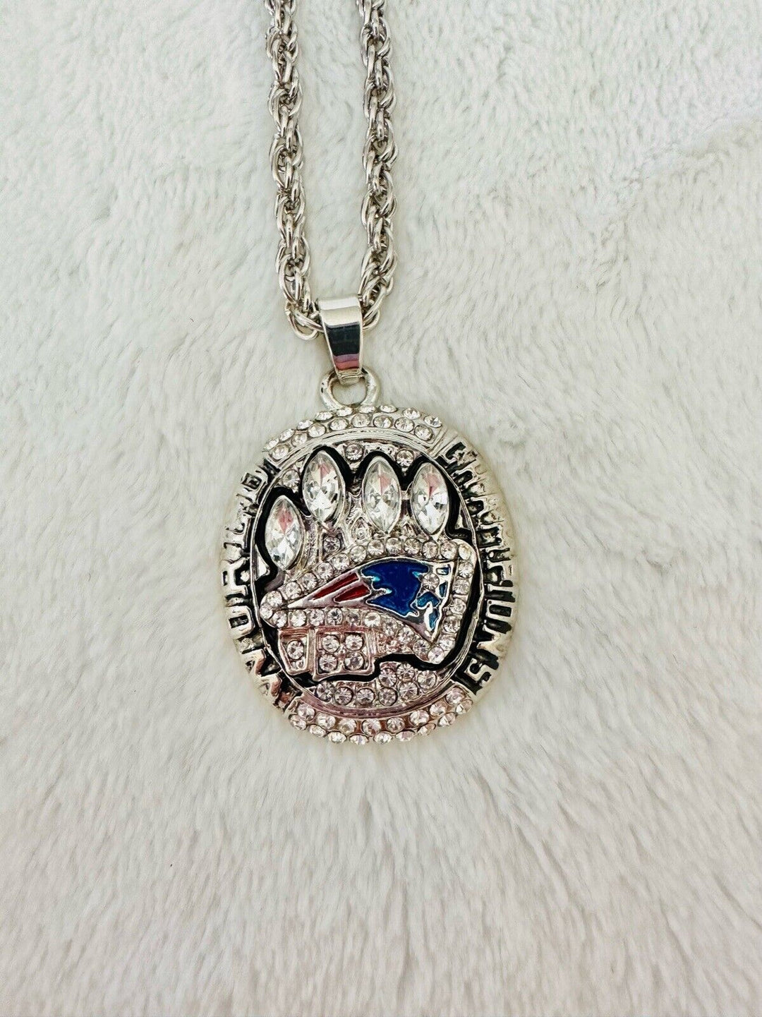 2014 New England Patriots Championship Pendant Silver Necklace, US SHIP - EB Sports Champion's Cache