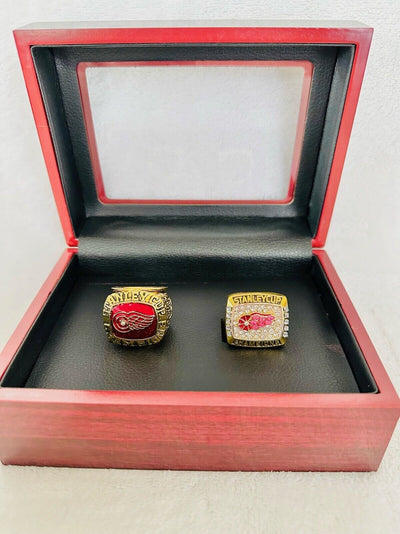 2 Detroit Red Wings Stanley Cup Championship Ring W Box,  SHIP 1997/98 - EB Sports Champion's Cache