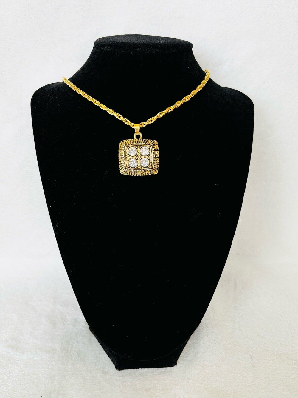 1979 Pittsburgh Steelers Super Bowl Championship Pendant Necklace, USA SHIP - EB Sports Champion's Cache