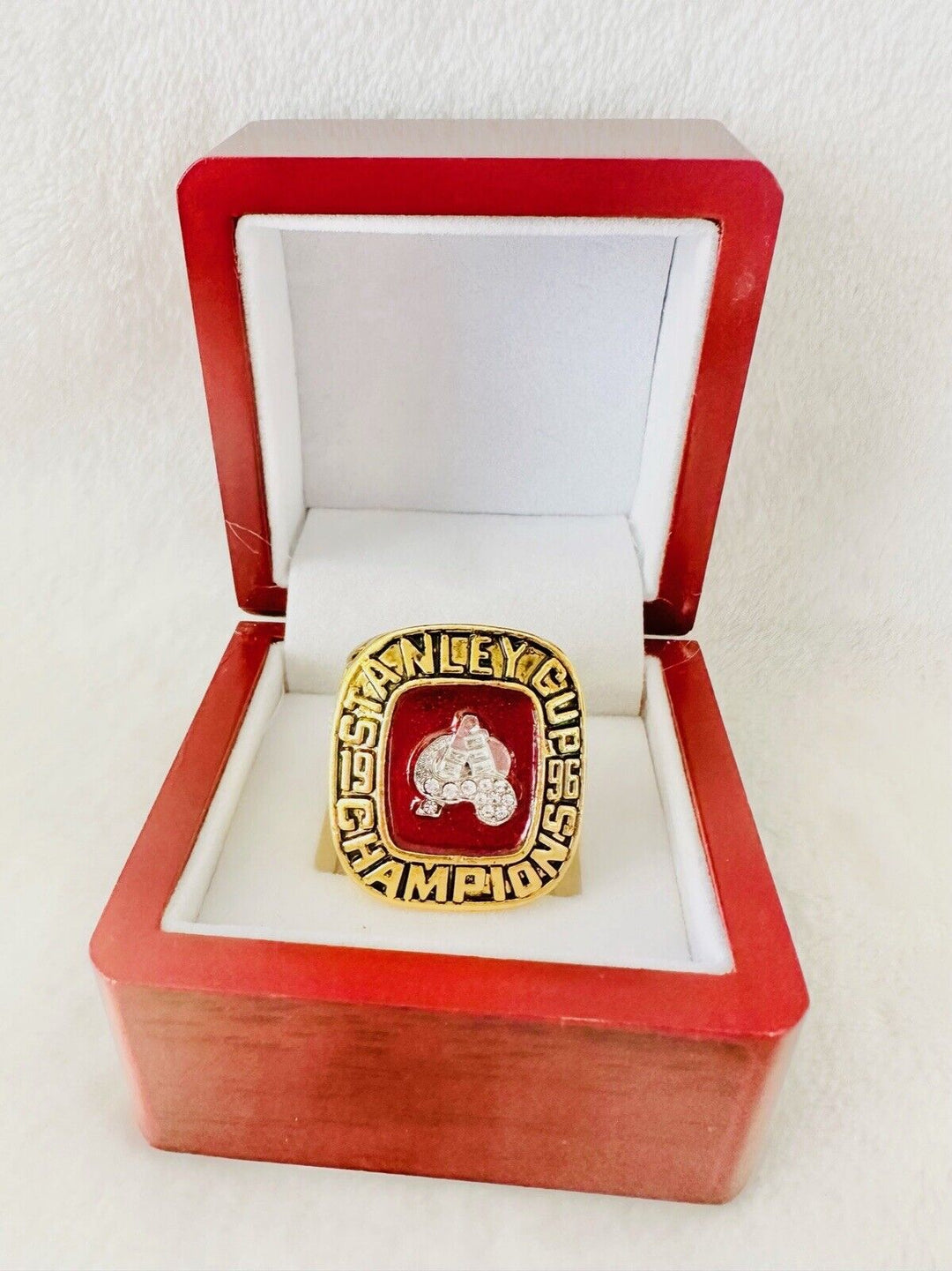 1996 Colorado Avalanche Stanley Cup Championship ring W Box,  SHIP - EB Sports Champion's Cache