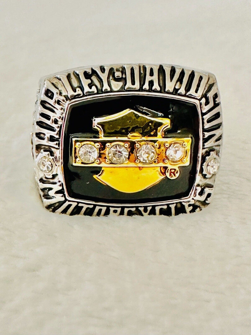 Harley Davidson - FXDB Ring: HOG, USA SHIP With box - EB Sports Champion's Cache