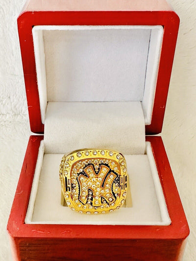 1999 NEW YORK Yankees World Series Champions Replica Ring W Box,  SHIP - EB Sports Champion's Cache