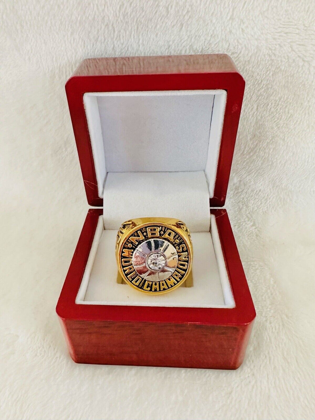 1980 Los Angeles Lakers NBA Championship Replica Ring W Box,  SHIP - EB Sports Champion's Cache