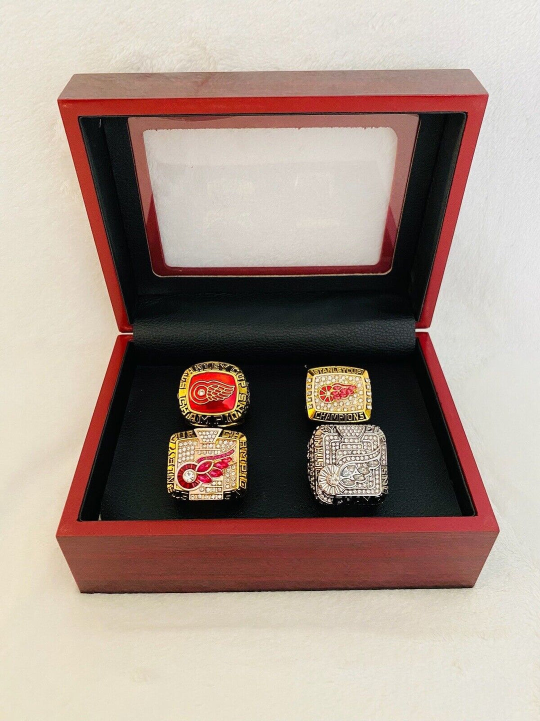 4 PCS Detroit Red Wings Stanley Cup Championship Ring Set W Box,  SHIP - EB Sports Champion's Cache