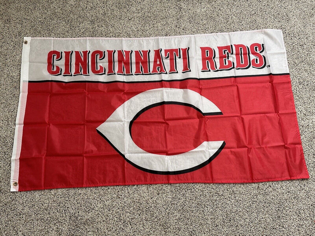 CINCINNATI REDS FLAG/BANNER 3'X5' MLB BANNER: Fast Shipping - EB Sports Champion's Cache