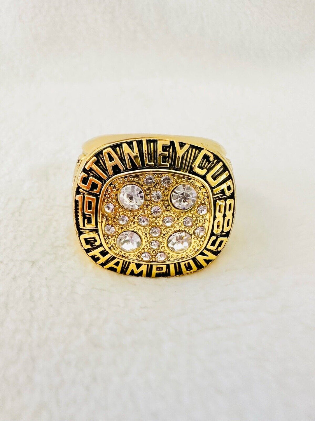 1988 Edmonton Oilers Stanley Cup Championship Ring,  SHIP - EB Sports Champion's Cache