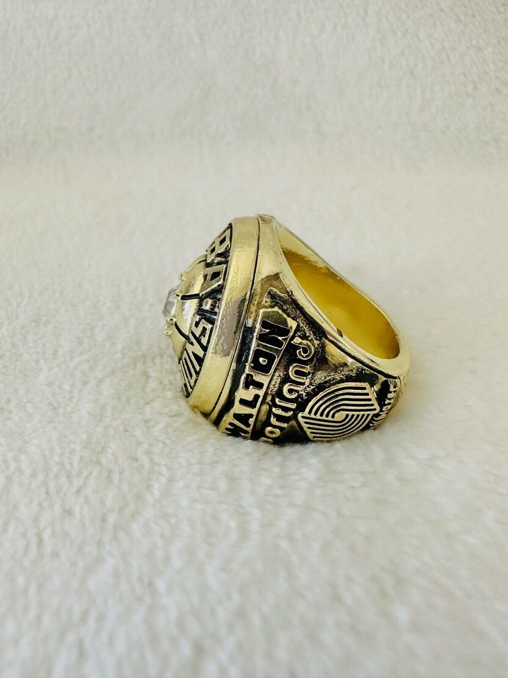 1977 Portland Trailblazers NBA Championship Replica Ring,  SHIP - EB Sports Champion's Cache