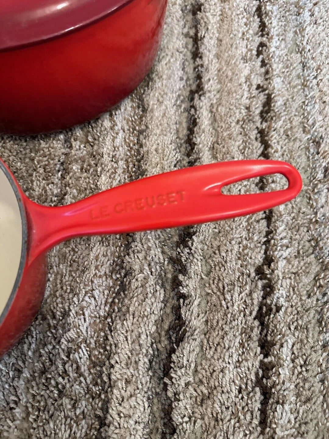 Le Creuset Saucier 2-1/4 Qt 2 L Sauce Pan + #22 3 1/2 Qt  - SET - EB Sports Champion's Cache