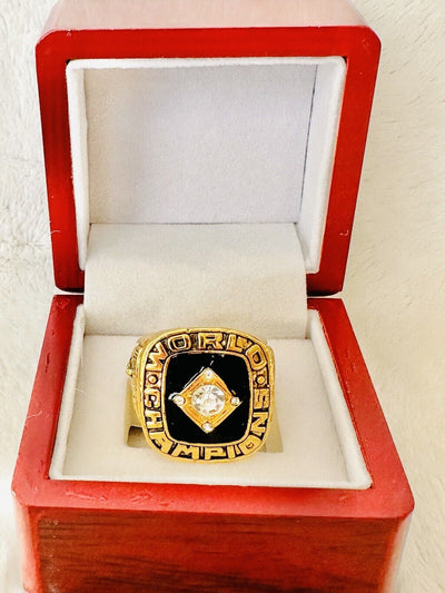 1967 St Louis Cardinals World Series Championship Ring W Box,  SHIP - EB Sports Champion's Cache